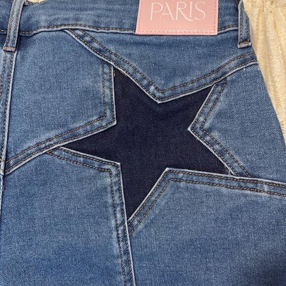 Y2K Paris Hilton Star-Detail Denim Shorts - Picture 4 of 5